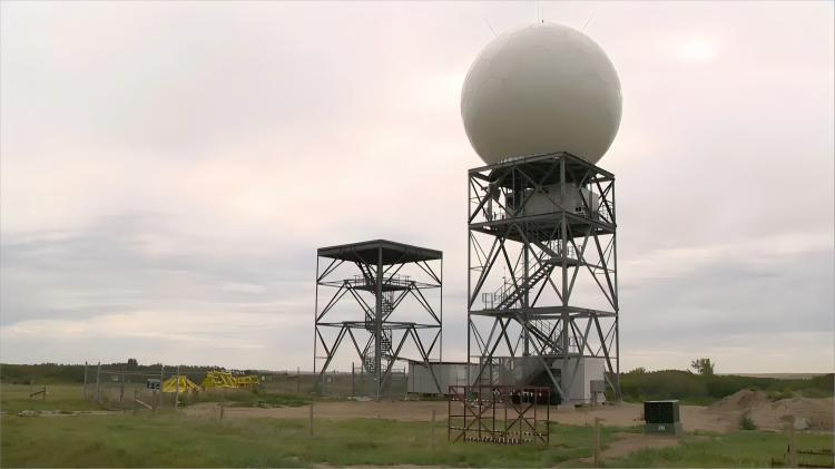 tour à treillis radar