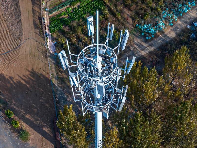 monopole cell tower telecom