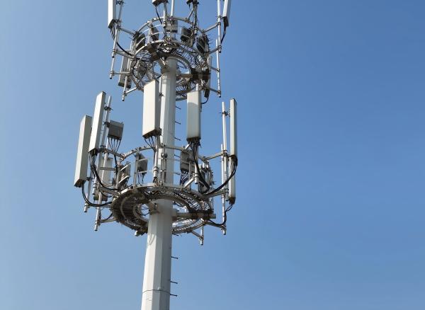 monopole telecom tower