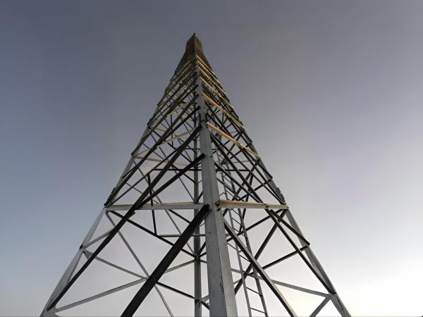 aluminum lattice tower