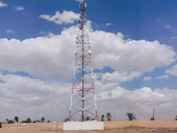 3 leg tubular lattice tower