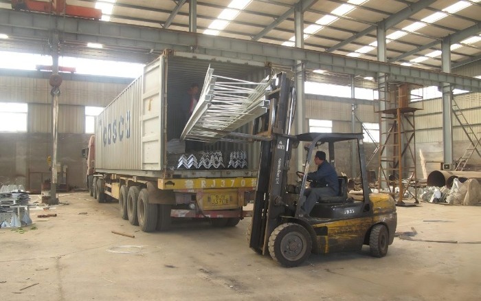 angle steel tower shipment